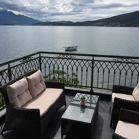 Apartments Seaside Baosici Херцег-Нови Экстерьер фото