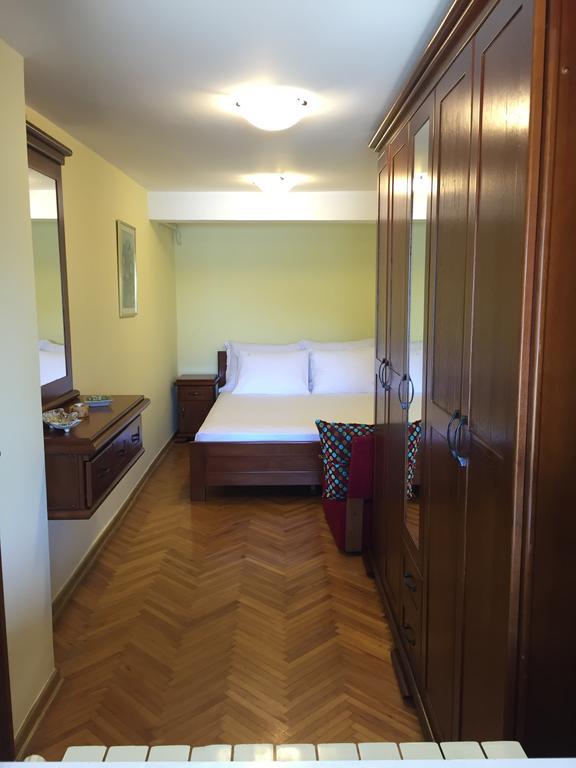 Apartments Seaside Baosici Херцег-Нови Экстерьер фото