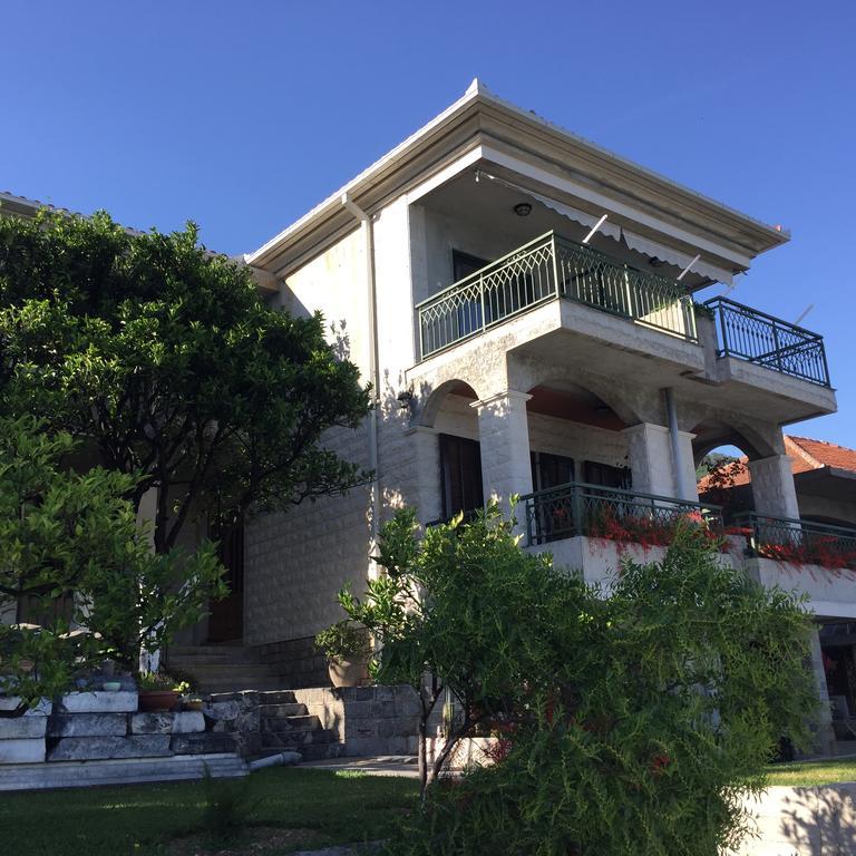 Apartments Seaside Baosici Херцег-Нови Экстерьер фото